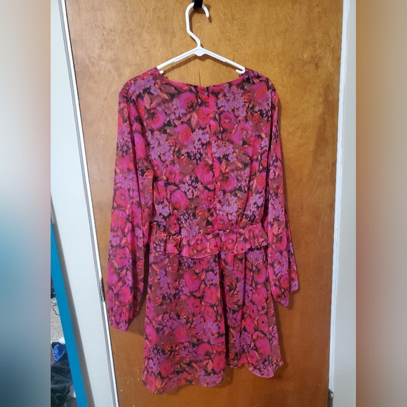 Steve Madden Rami Dress - Dark Fuschia - Picture 2 of 5